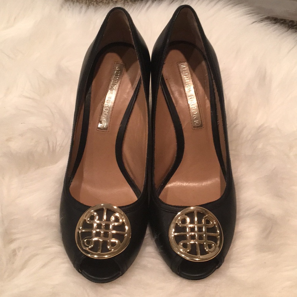 Peep toe wedges